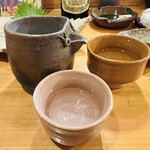 忠地 - 素朴な器がお好みの様です