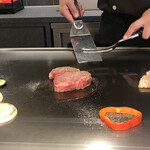 ステーキ なかお - サーロインと野菜