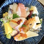 Waiki Takabee - 特上海鮮丼