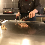 ステーキ なかお - 火を付ける一瞬前。