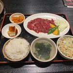 焼肉屋 Seiちゃん - 和牛薄切りロースランチ980円