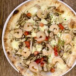 Karuizawa Budobou - 小蝦仁與蘑菇披薩