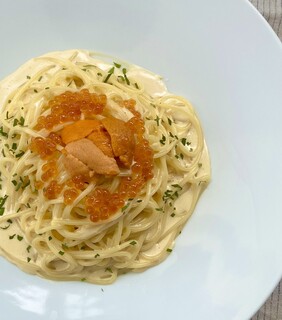 Karuizawa Budobou - 海胆和鱼子酱奶油意大利面