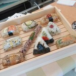 カフェ食堂 和と輪 - 色んなおにぎり