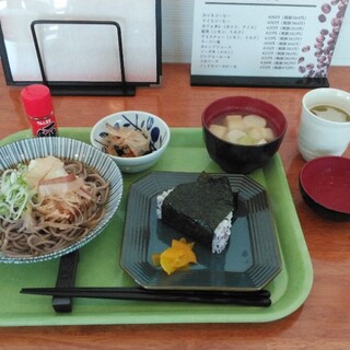 カフェ食堂 和と輪_0