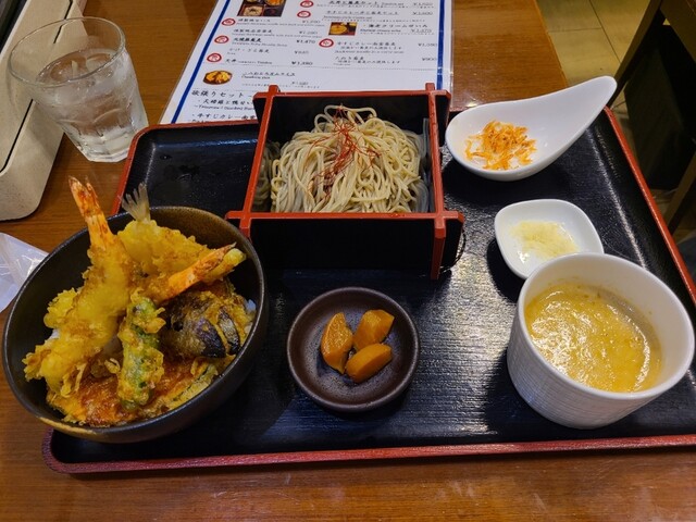 こんにちわんこそば Zero Soba - Motomachi Chukagai/Soba (Buckwheat noodles