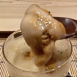 御料理 寺沢 - 三陸産の生海胆が惜しげもなくたっぷりと