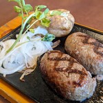 BIGBOY - 直火焼き粗挽きビーフ100%大俵ハンバーグステーキ 210g