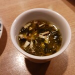 Robata Izakaya Katete - お通しの鶏肉入り茶わん蒸し