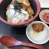 Gohandoki - カツ丼と唐揚げ。いいコンビだ…もう少し唐揚げ注文しとけば良かった。