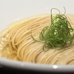 YAKITORI 燃 es - 美しい麺線