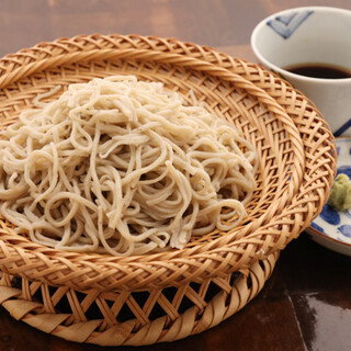 I want you to eat delicious soba...homemade stone-ground flour made with that in mind.