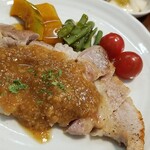 キッチン ブルー グローブ - 反対側から