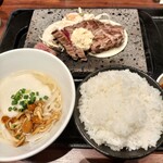Ishiyaki Suteki Zei - 石焼ステーキ＆冷やしとろろうどんランチ　¥1,490