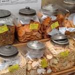 粟おこし 寶屋 - 