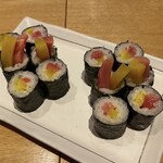 Sushi Izakaya Daidokoya - トロタク巻