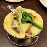 トマト - 和牛ビーフジャワカレー・季節の野菜入り・チーズ入り