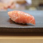 松寿司 - 北海道産 泊産マグロ大トロ