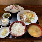 Yoshiba - 赤魚の煮付け定食＋お刺身