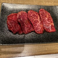 焼肉 ジャンボ はなれ - サガリ