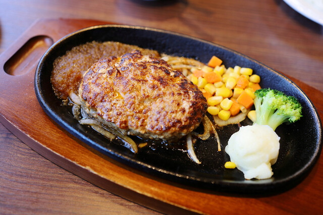 ステーキ宮 秋田山王店 - 秋田（ステーキ）の写真