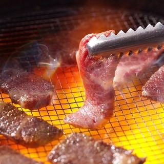 2-hour Yakiniku (Grilled meat) can-eat yakiniku from 3,289 yen (tax included)