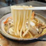 糸庄 - もつ煮込みうどんたまご入り