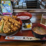 天ぺい - イワシ天丼730円　全景写真　御飯大盛