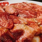 焼肉冷麺やまなか家 - カルビ￥935×3人前