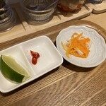 ベトナム料理 ふぉ－の店 - 薬味など