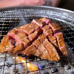 食べ飲み放題 焼肉ダイニング ちからや 横浜鶴屋町店 - 赤身でも肉は柔らかくジューシー。