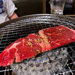 食べ飲み放題 焼肉ダイニング ちからや - やっぱりロースはタレが好きだな。