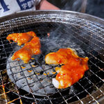 食べ飲み放題 焼肉ダイニング ちからや - こちらはレバーと違ってよく焼かないとアカン奴ww