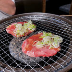 食べ飲み放題 焼肉ダイニング ちからや - 1枚がデカいでつ♪　ヾ( ´ー｀)／