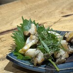 花 - (⊙ꇴ⊙)!!!うまっ！！！！ビール3杯イケる