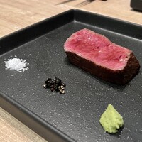 鉄板焼きWAGYU LIVERARY - 最高級黒毛和牛ステーキ