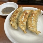 日高屋 - ■餃子3個¥150