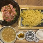 北海道キッチン YOSHIMI - ローストビーフ丼&札幌つけめん