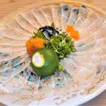 割烹 やました - 鱧　薄造り