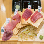 大衆うなぎ酒場 B/FISH - 鮪刺身5種盛り 