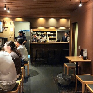 ぎょうざ処 高辻 亮昌 本店