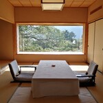 龍宮殿 - お部屋・朝…富士山が雲に隠れてましたが少し見えました♪