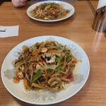 新華園 - 皿うどん800円×2♪