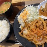 太田強戸PA フードコート - モツ煮定食
