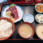 まる信 食堂 - 