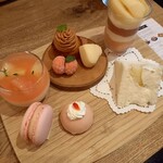 カフェ アクイーユ 恵比寿店 - 上段