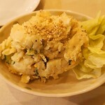 もつ焼 のんき - スタッフ手作りポテトサラダ530円