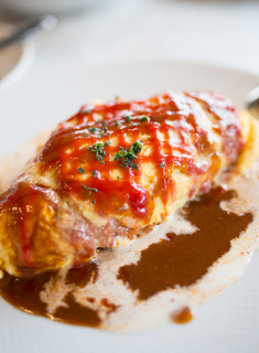 スプーン - デミグラスソースオムライス