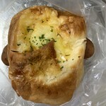 Panto Pieruro - ウインナーのパン