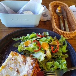 King Frog Theater Cafe_1